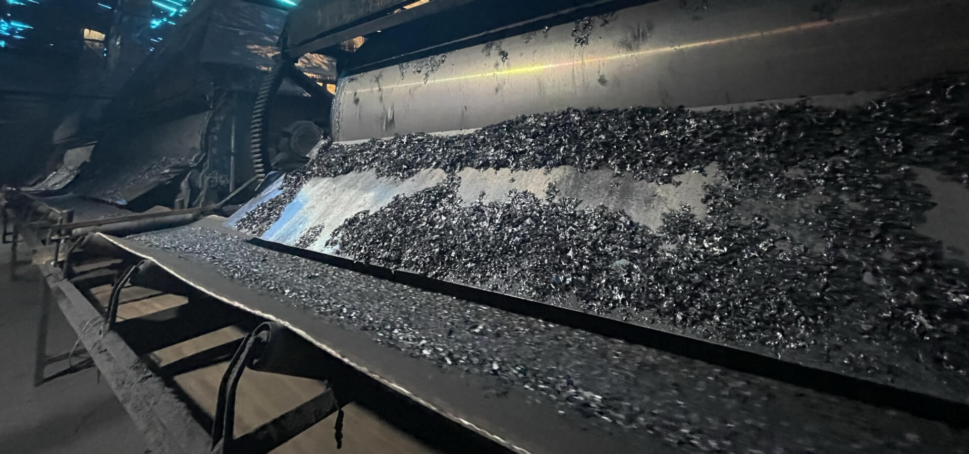 Ihumate industrial-grade Potassium Humate production drums utilize advanced low-temperature drying processes to ensure high biological activity and 100% water solubility of mineral-source humic acid.