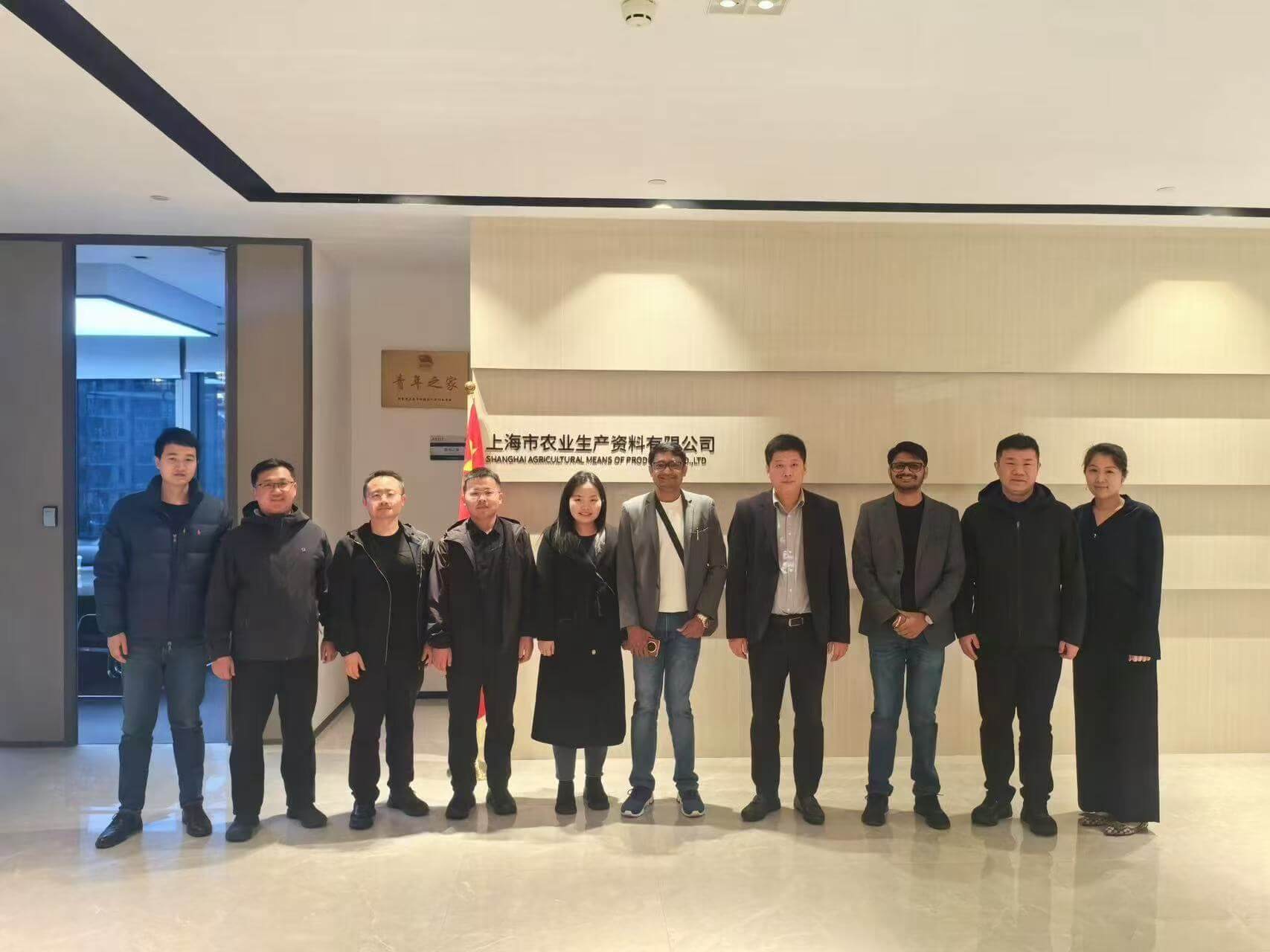 Ihumate team with India partner SAR in Shanghai, deepening global supply chain cooperation.