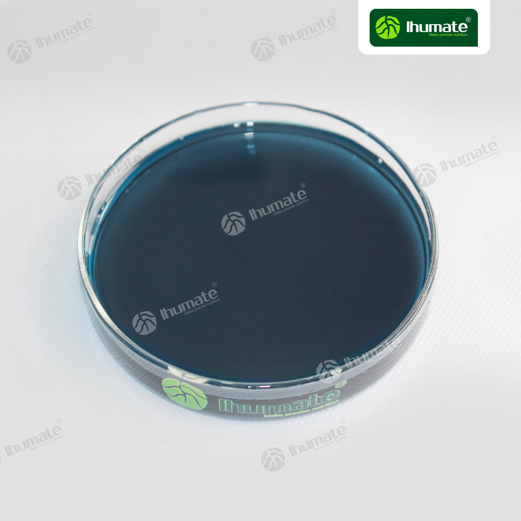 Ihumate Copper-Man liquid front view, professional high-activity chelated nutrition solution for agricultural copper deficiency