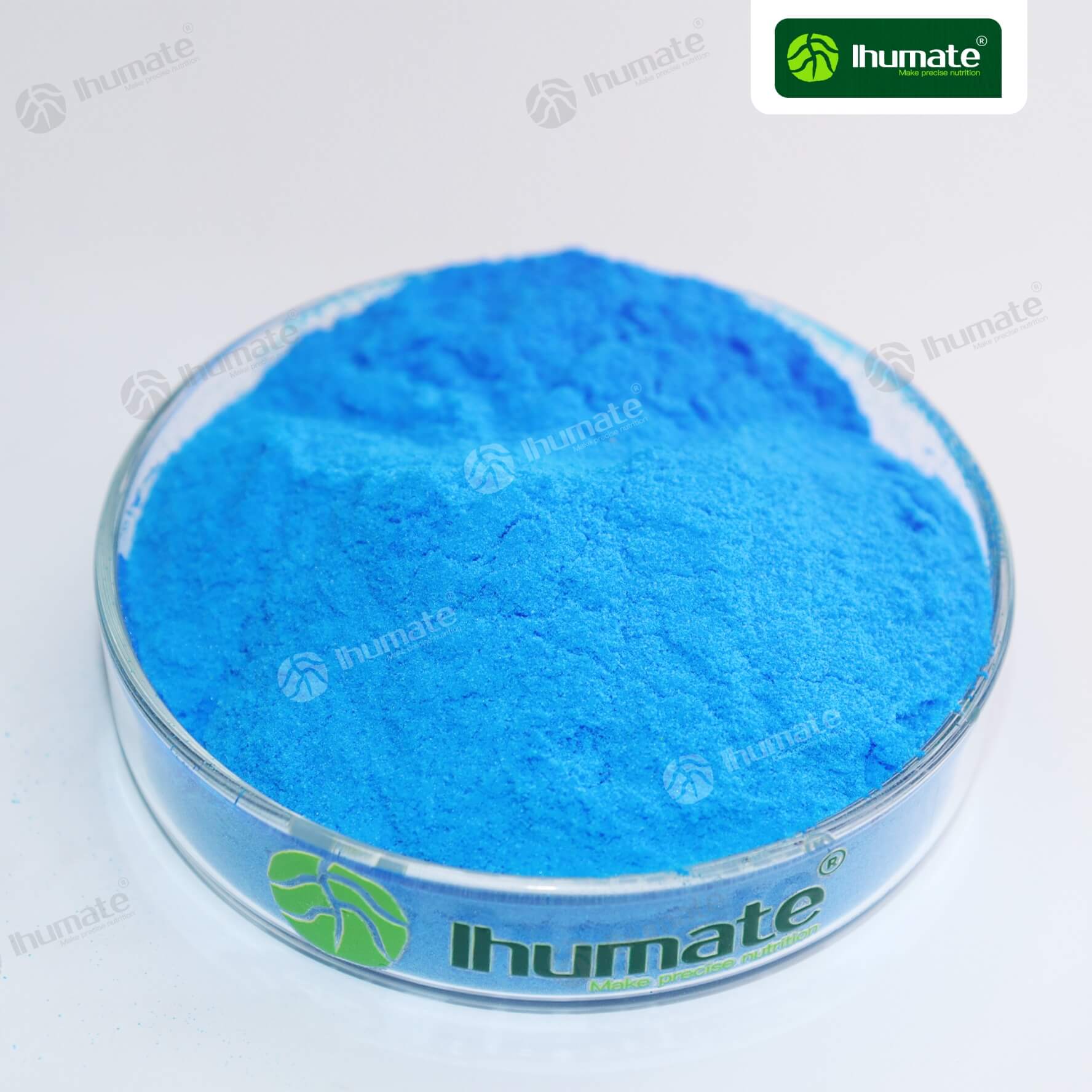 Front view of Ihumate EDTA Cu chelated copper, high-purity blue crystalline powder, used to correct crop copper deficiency symptoms